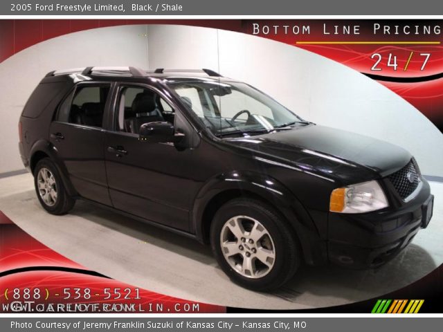 2005 Ford Freestyle Limited in Black