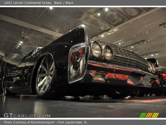 1962 Lincoln Continental Sedan in Black