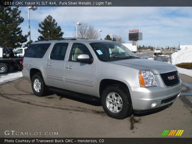 2010 GMC Yukon XL SLT 4x4 in Pure Silver Metallic