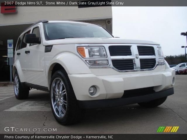 2007 Dodge Nitro SLT in Stone White