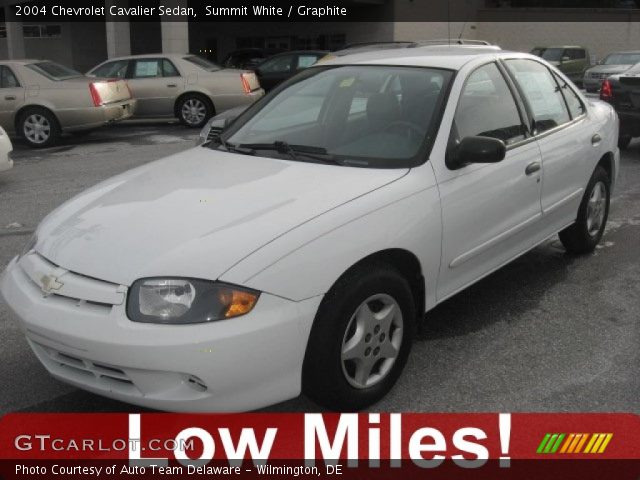 2004 Chevrolet Cavalier Sedan in Summit White