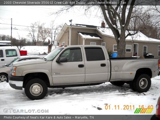 2003 Chevrolet Silverado 3500 LS Crew Cab 4x4 Dually in Light Pewter Metallic