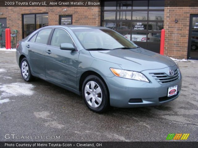 2009 Toyota Camry LE in Aloe Green Metallic