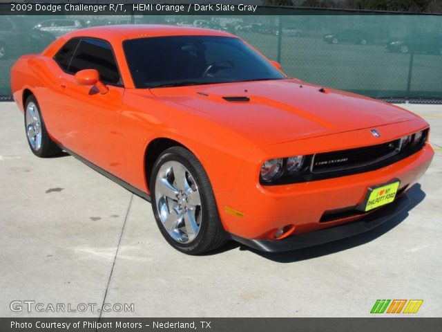 2009 Dodge Challenger R/T in HEMI Orange