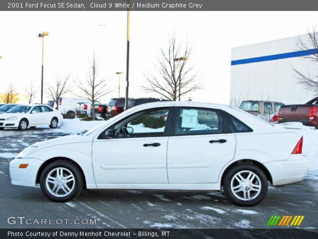 2001 Ford Focus SE Sedan in Cloud 9 White