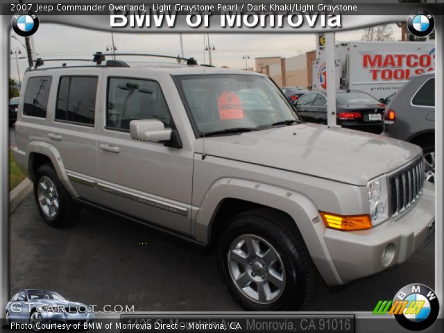 2007 Jeep Commander Overland in Light Graystone Pearl