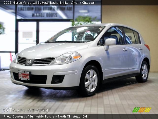 2008 Nissan Versa 1.8 SL Hatchback in Brilliant Silver