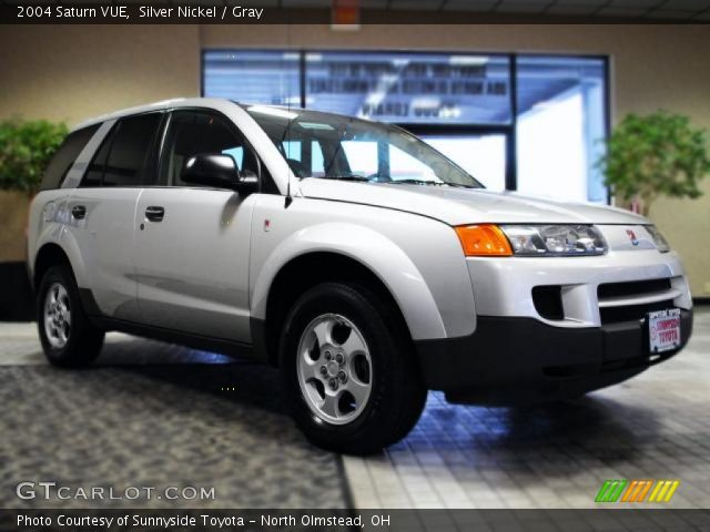 2004 Saturn VUE  in Silver Nickel