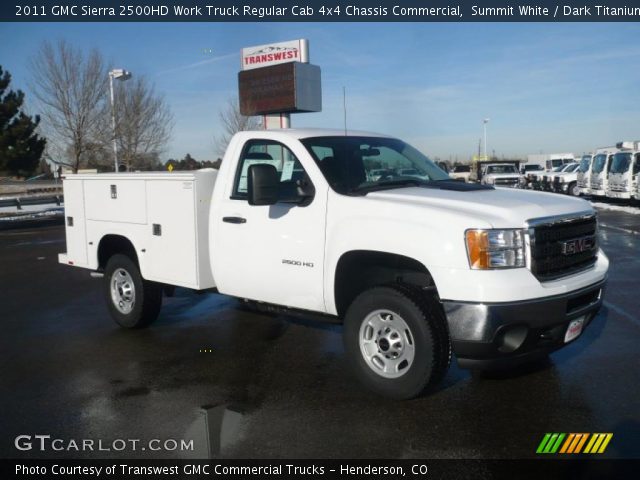 2011 GMC Sierra 2500HD Work Truck Regular Cab 4x4 Chassis Commercial in Summit White