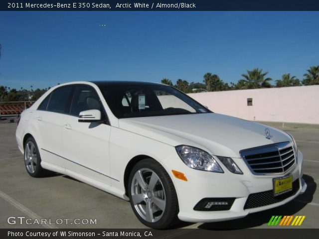 2011 Mercedes-Benz E 350 Sedan in Arctic White