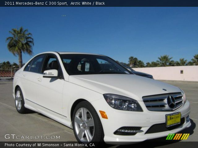 2011 Mercedes-Benz C 300 Sport in Arctic White