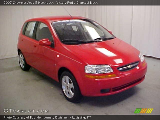 2007 Chevrolet Aveo 5 Hatchback in Victory Red
