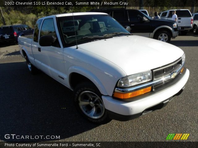 2002 Chevrolet S10 LS Extended Cab in Summit White