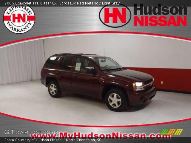 2006 Chevrolet TrailBlazer LS in Bordeaux Red Metallic