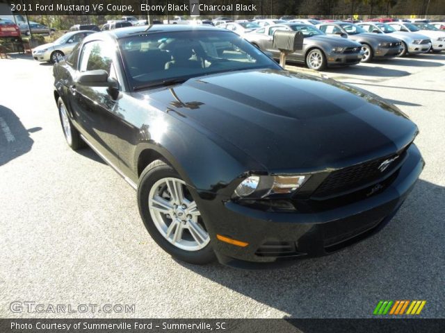 2011 Ford Mustang V6 Coupe in Ebony Black