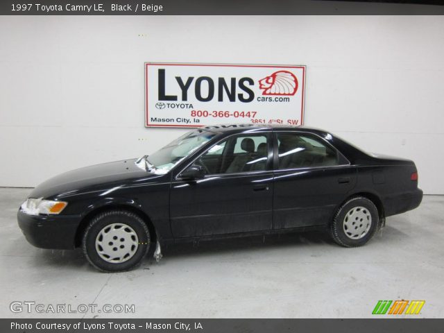 1997 Toyota Camry LE in Black