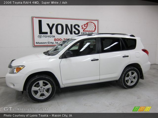 2006 Toyota RAV4 4WD in Super White