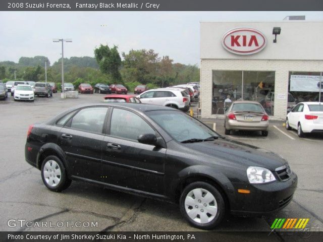 2008 Suzuki Forenza  in Fantasy Black Metallic