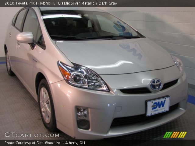 2010 Toyota Prius Hybrid III in Classic Silver Metallic