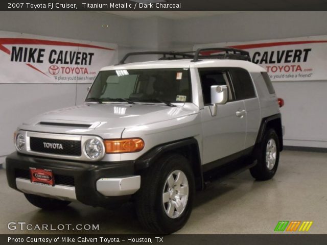 2007 Toyota FJ Cruiser  in Titanium Metallic