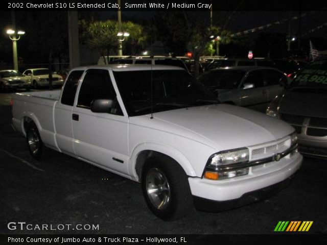 2002 Chevrolet S10 LS Extended Cab in Summit White