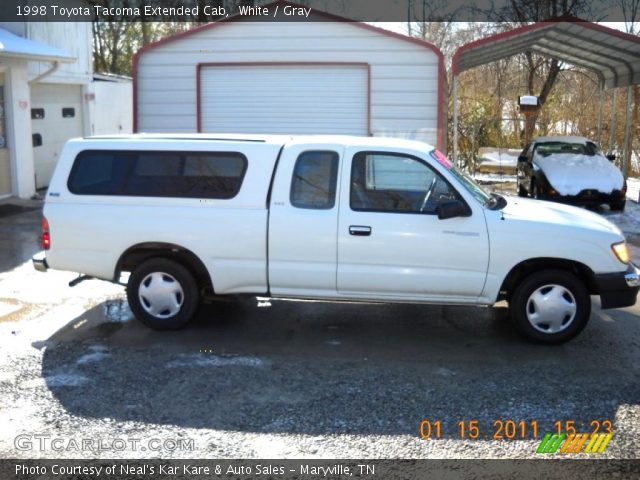 1998 Toyota Tacoma Extended Cab in White