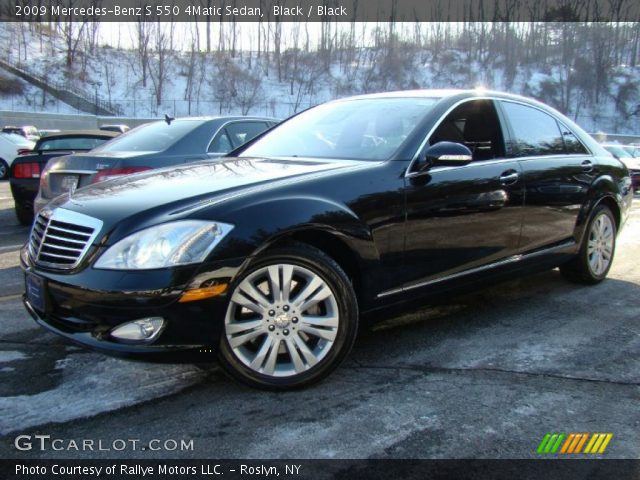 2009 Mercedes-Benz S 550 4Matic Sedan in Black