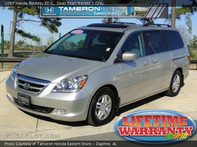 2007 Honda Odyssey EX-L in Silver Pearl Metallic