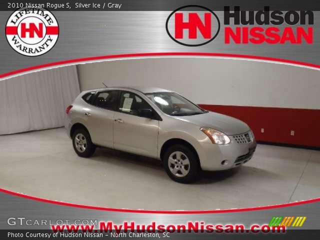 2010 Nissan Rogue S in Silver Ice