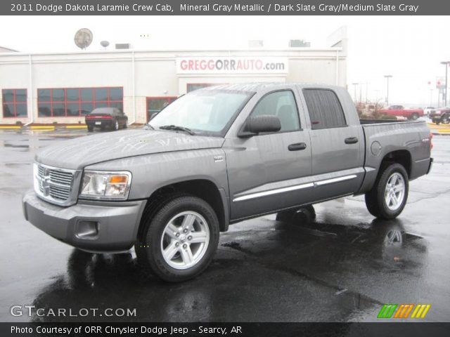 2011 Dodge Dakota Laramie Crew Cab in Mineral Gray Metallic