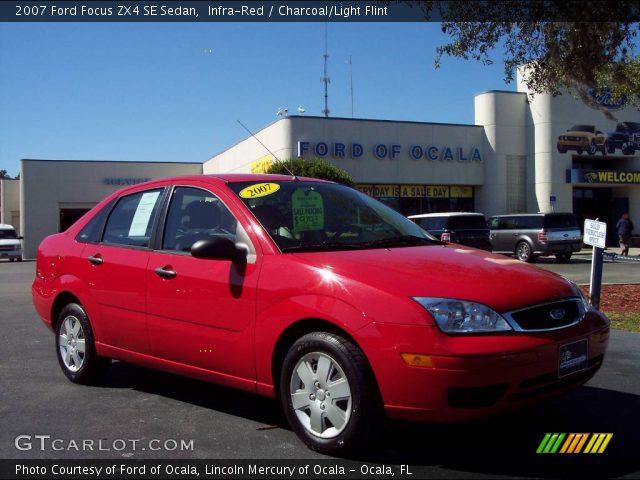 2007 Ford Focus ZX4 SE Sedan in Infra-Red