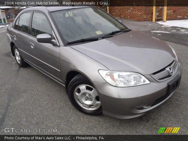 2004 Honda Civic Hybrid Sedan in Magnesium Metallic