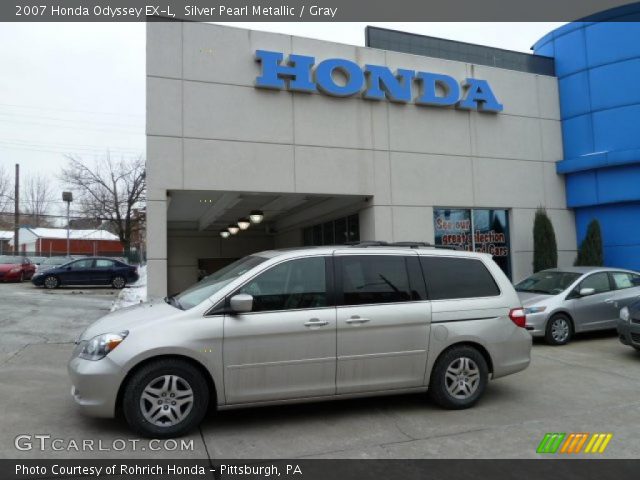 2007 Honda Odyssey EX-L in Silver Pearl Metallic