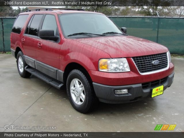 2006 Ford Expedition XLT in Redfire Metallic