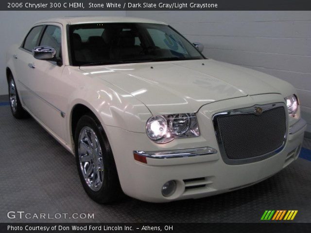 2006 Chrysler 300 C HEMI in Stone White