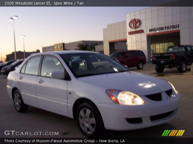 2005 Mitsubishi Lancer ES in Igloo White