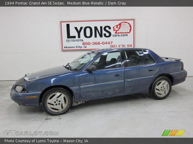 1994 Pontiac Grand Am SE Sedan in Medium Blue Metallic
