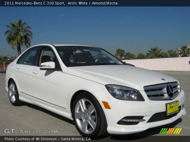 2011 Mercedes-Benz C 300 Sport in Arctic White