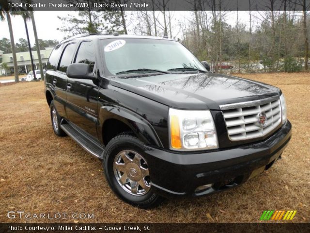 2004 Cadillac Escalade AWD in Black Raven