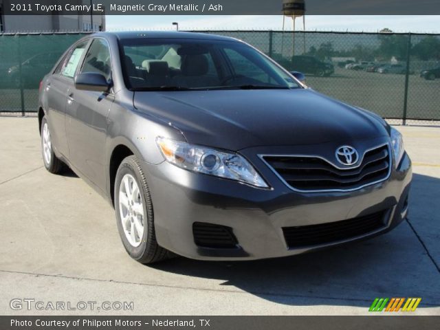 2011 Toyota Camry LE in Magnetic Gray Metallic