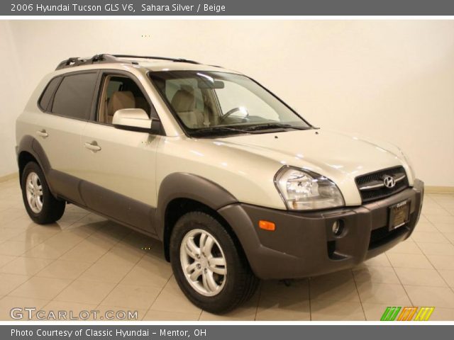 2006 Hyundai Tucson GLS V6 in Sahara Silver