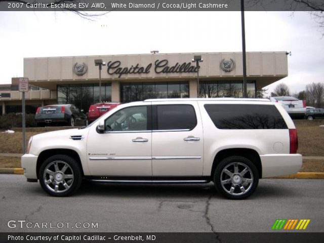 2007 Cadillac Escalade ESV AWD in White Diamond