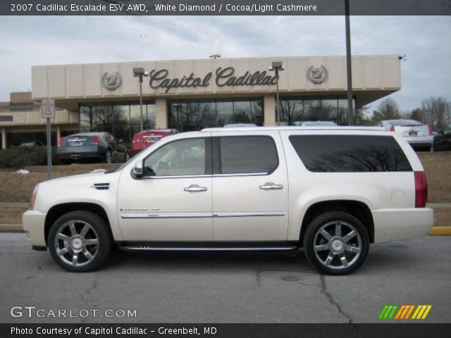 2007 Cadillac Escalade ESV AWD in White Diamond