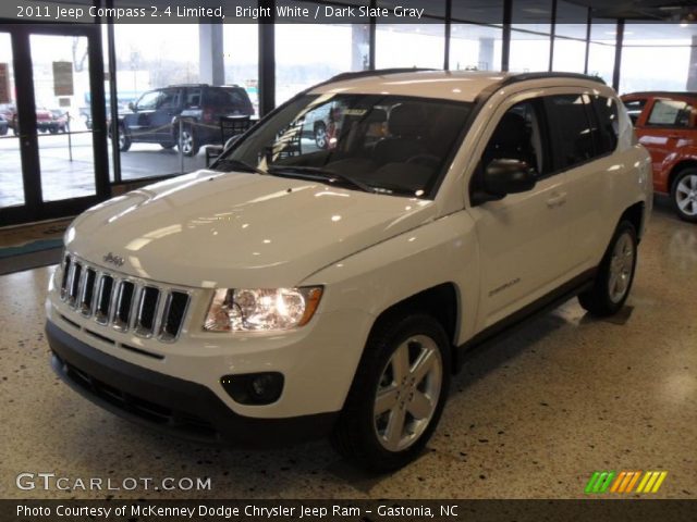 2011 Jeep Compass 2.4 Limited in Bright White