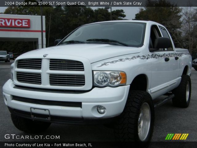 2004 Dodge Ram 1500 SLT Sport Quad Cab in Bright White