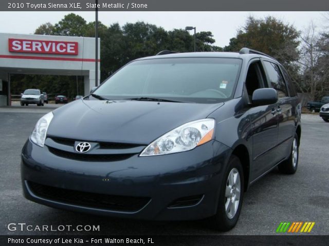 2010 Toyota Sienna XLE in Slate Metallic