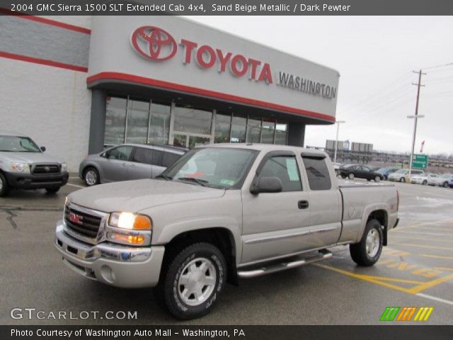 2004 GMC Sierra 1500 SLT Extended Cab 4x4 in Sand Beige Metallic