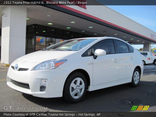 2011 Toyota Prius Hybrid III in Blizzard White Pearl