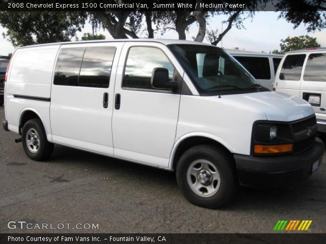 2008 Chevrolet Express 1500 Commercial Van in Summit White