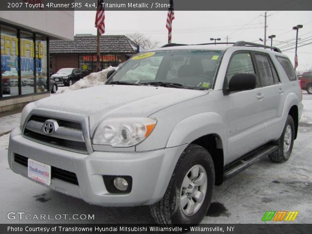 2007 Toyota 4Runner SR5 4x4 in Titanium Metallic